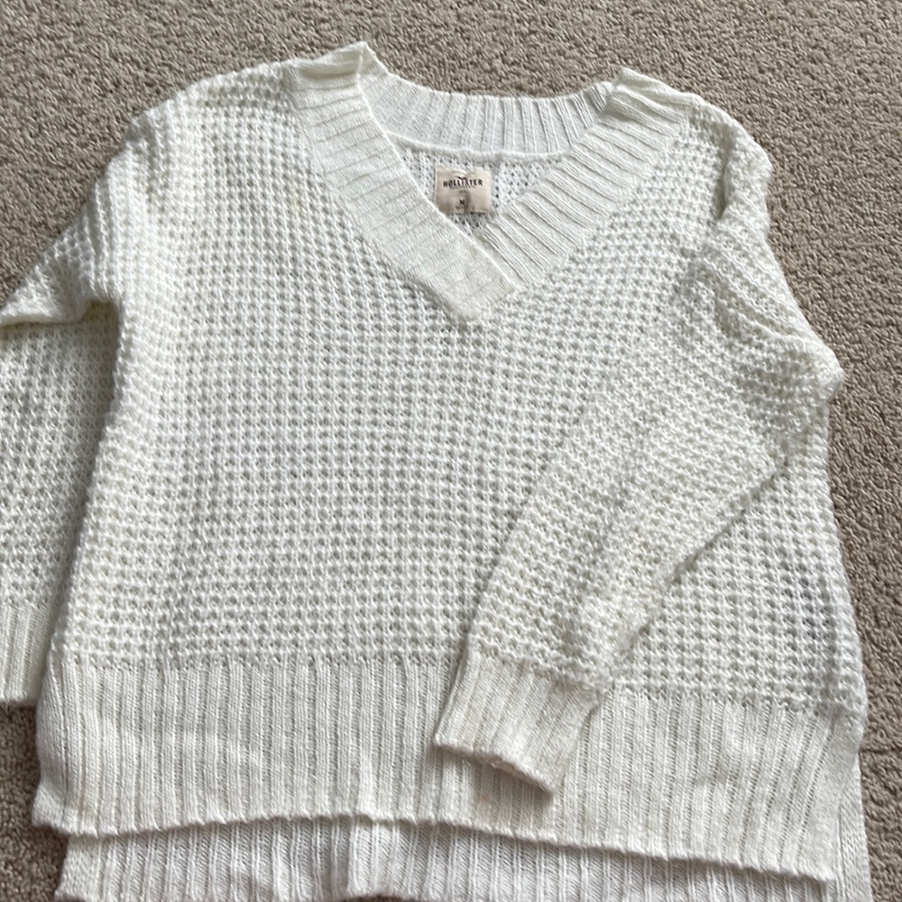 White Hollister sweater